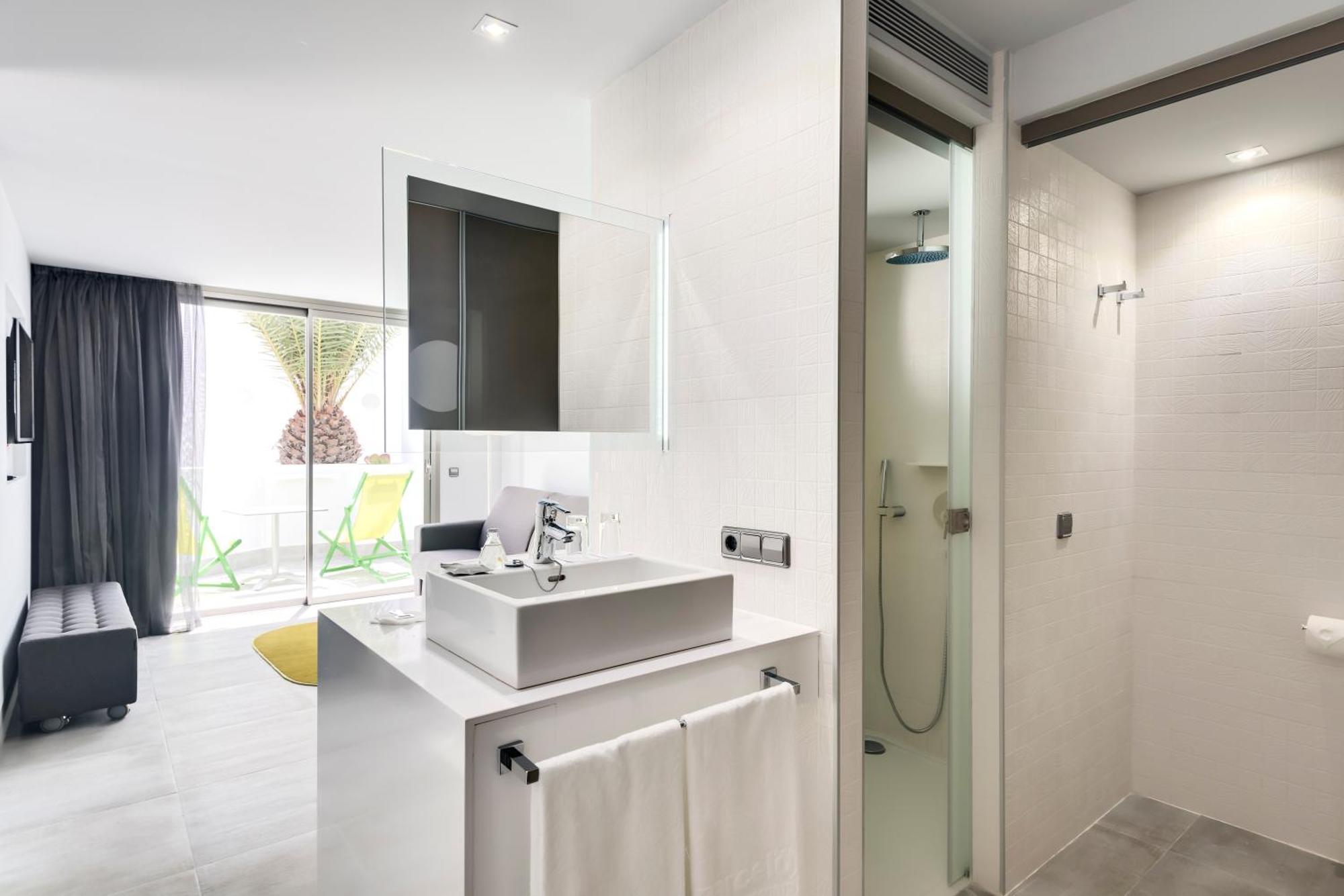 Barcelo Teguise Beach - Adults Only Costa Teguise Εξωτερικό φωτογραφία
