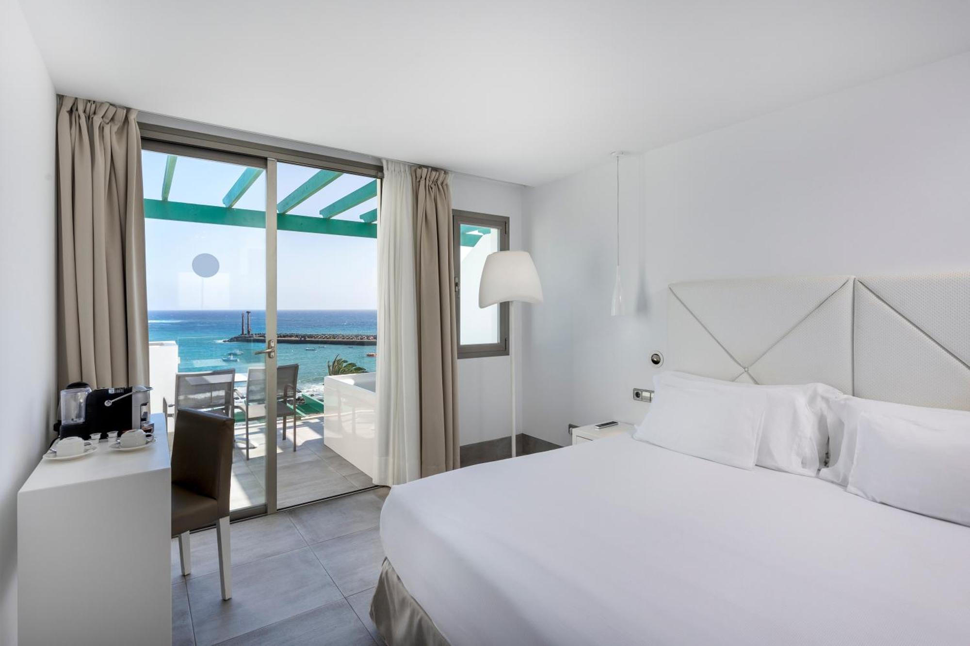 Barcelo Teguise Beach - Adults Only Costa Teguise Εξωτερικό φωτογραφία